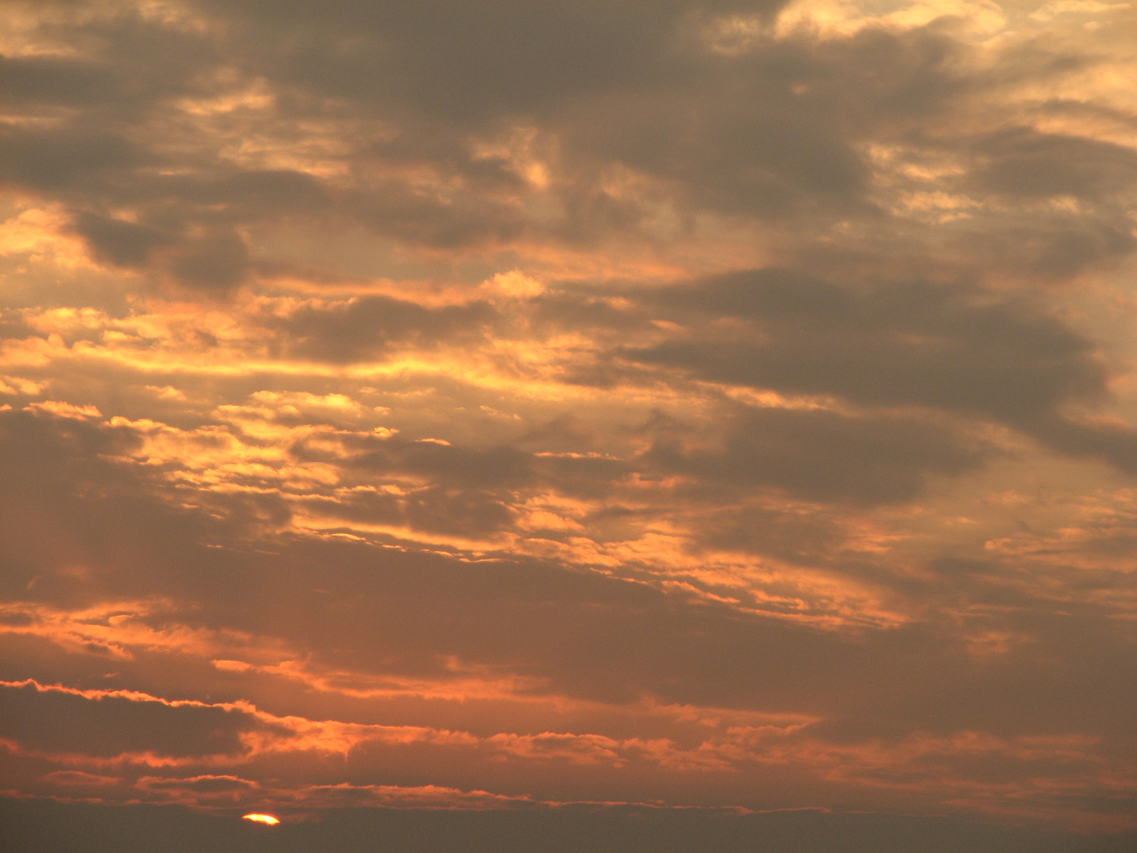 Sunrise Sky for 1600 x 1200 resolution